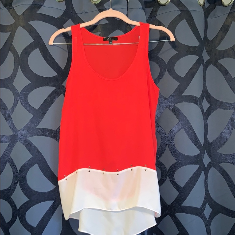 Red & white tank